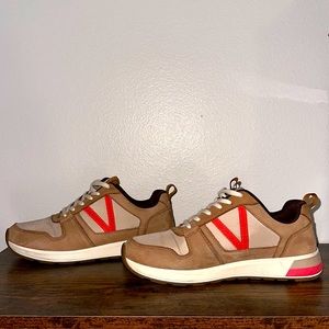 Comfortable Vionic sneakers